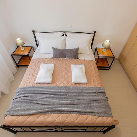 Costos Condos New 10A 1 Bedroom Nafpaktos Luaran gambar