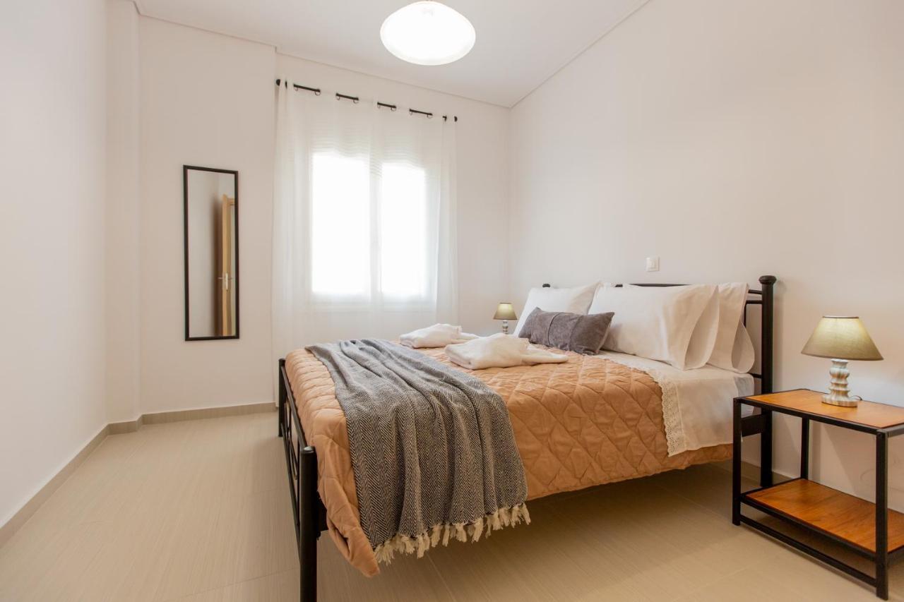 Costos Condos New 10A 1 Bedroom Nafpaktos Luaran gambar